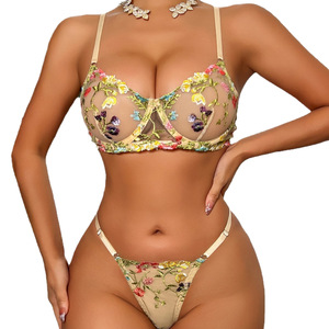 Ensemble de lingerie sexy avec soutien-gorge à armatures et string à imprimé floral, export direct de l'usine. - Product Image 5