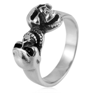 yunnique Retro Skull <b>Ring</b> Men's <b>Titanium</b> Steel Jewelry Gift Fashion <b>Ring</b> Geometric Design Steel Color - Product Image 1