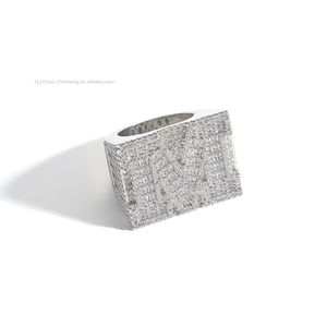 Anillo Cuadrado para Hombre con Alfabeto Inglés Estilo Hip-Hop, Anillo de Cobre de Alta Gama con Incrustaciones de Circonio - Product Image 2
