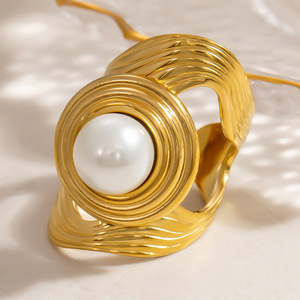 Pearl <b>Ring</b> 18K <b>Gold</b> Plated Geometric Design Bezel <b>Set</b> For Everyday Wear Unisex Jewelry Index Finger Style - Product Image 4