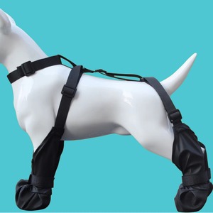 Stivali per cani in poliestere Anti-sporco a quattro stagioni impermeabili nuovi e traspiranti per animali domestici da esterno scarpe per cani stile orsacchiotto con cinghie - Product Image 6