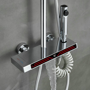 Set di rubinetti per vasca e <span class=keywords><strong>doccia</strong></span> a vista di nuovo design alla moda con spettacolo di temperatura e luce a LED ambientale - Product Image 3