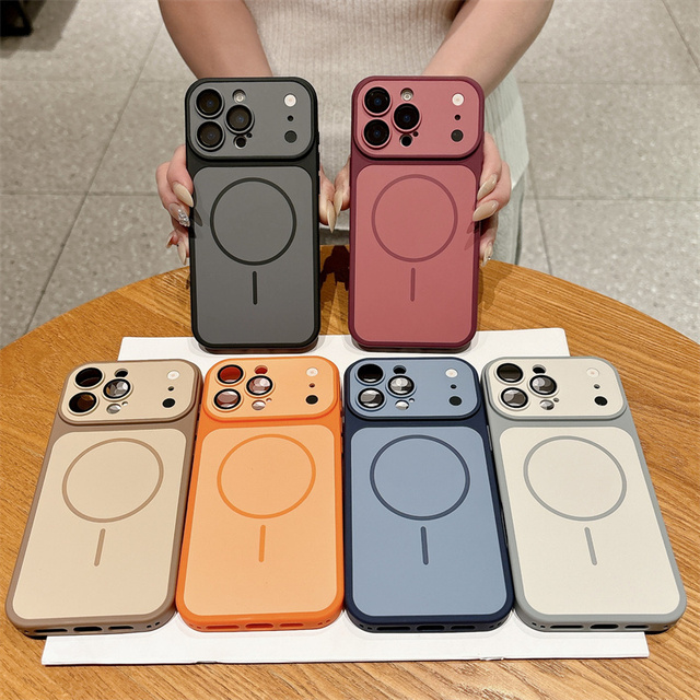 Matte Magnetic Shockproof Phone case for iphone 14 15 16 17 18 Pro Max Wholesale,for iphone 18 Phone case Dark Cherry