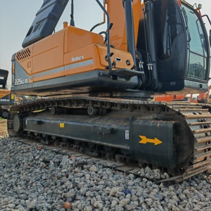 Excavatrice d'occasion de marque coréenne Hyundai 225LC-9s Excavatrice moyenne sur chenilles Hyundai 220LC-9 220LC-9S 225LC-7 215 en vente bon marché - Product Image 4