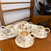 Tasse et plat de forme irrégulière au design créatif personnalisé tasse à café rétro sous glaçure tasse à café en céramique vintage vente en gros