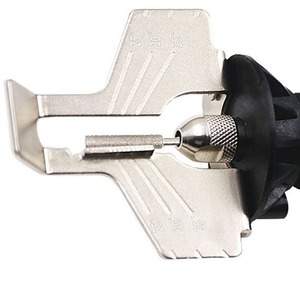 Outils de quincaillerie, meuleuse électrique à chaîne avec accessoires, tampons de polissage, outils électriques, dents de scie, autres outils essentiels - Product Image 4