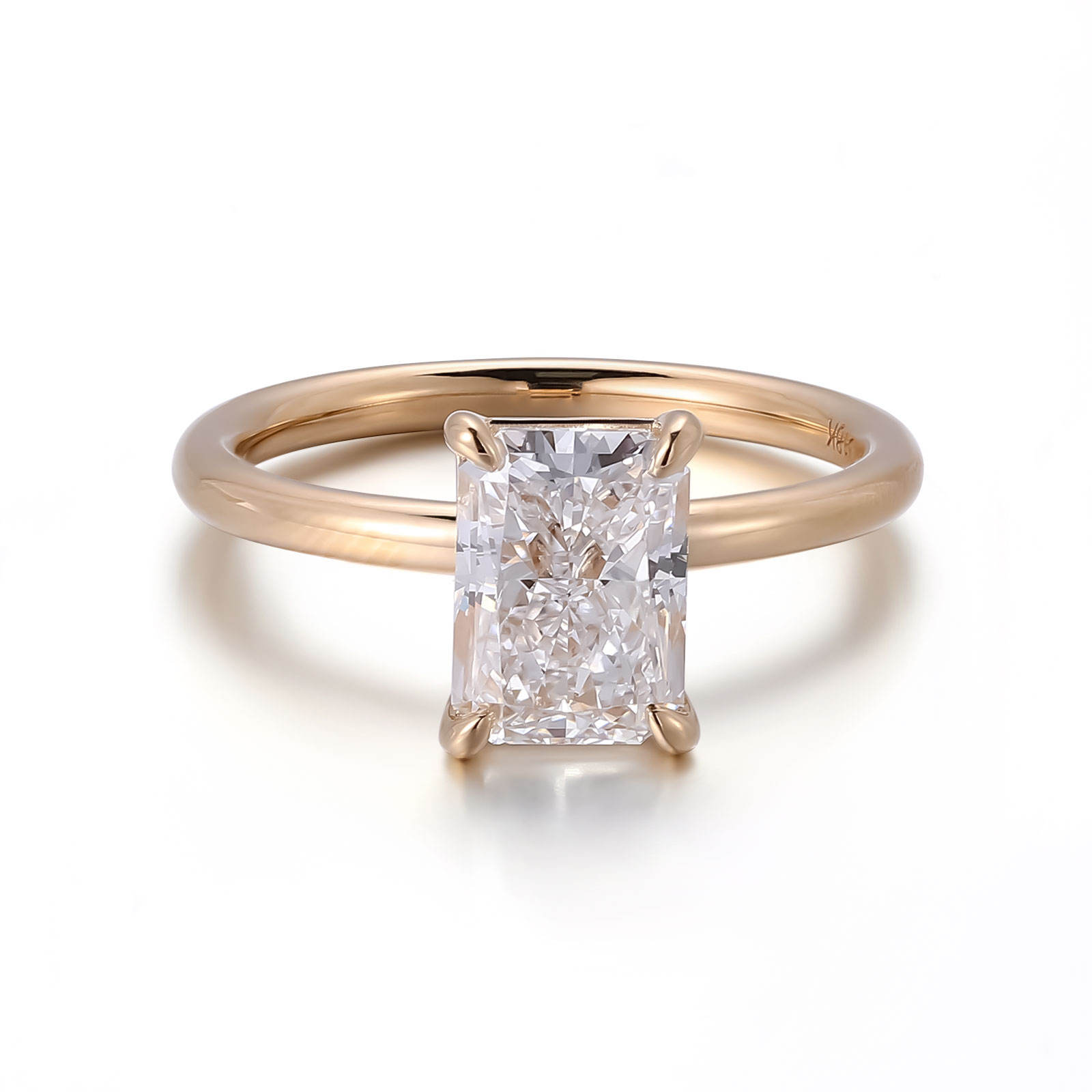 10K yellow gold lab diamond ring
