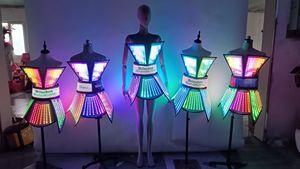 Robe LED pour <span class=keywords><strong>femme</strong></span> avec jupe argentée sexy, costume de scène pour DJ, <span class=keywords><strong>chanteuse</strong></span>, costume de cosplay - Product Image 3