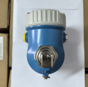 เครื่องวัดระดับอัลตราโซนิก E+H Germany FTL51B-NCA4AMFAA1AJA1VCJ+LA ขายดี ยอดนิยม ของแท้ 100% - Product Image 1