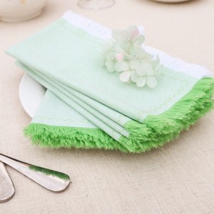 Serviette en <span class=keywords><strong>coton</strong></span> faite à la main, personnalisable, unie, teinte, à bords bruts, avec pompons, en <span class=keywords><strong>gaze</strong></span> <span class=keywords><strong>de</strong></span> <span class=keywords><strong>coton</strong></span> à franges, pour la <span class=keywords><strong>d</strong></span>écoration <span class=keywords><strong>de</strong></span> table <span class=keywords><strong>de</strong></span> mariage - Product Image 5