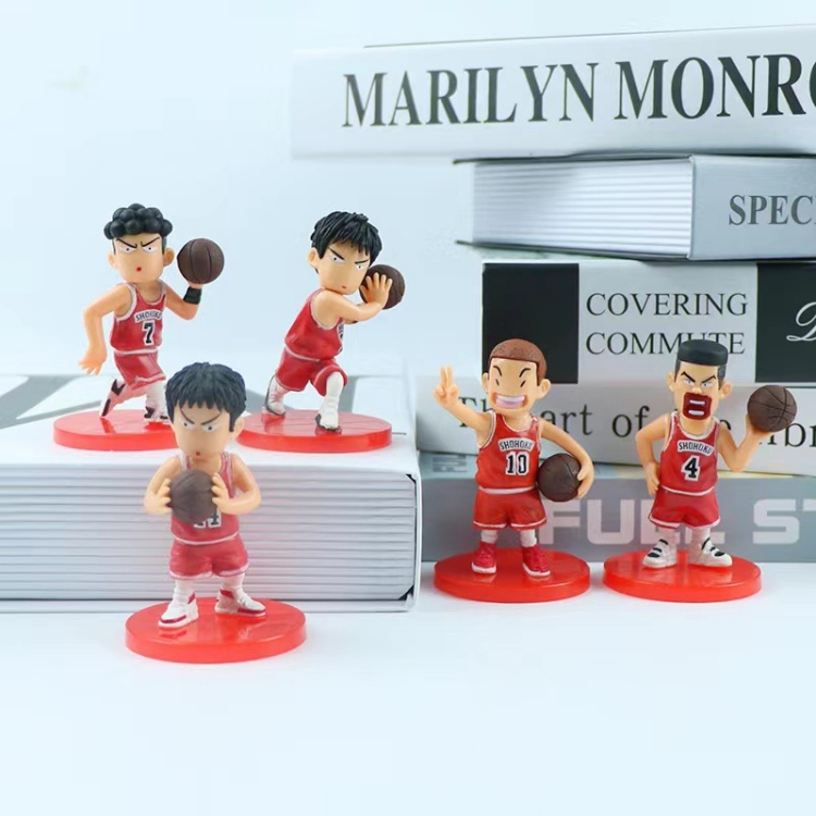 5 figurines (t-shirt rouge)