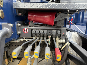 Grúas Hidráulicas para Camiones TX <span class=keywords><strong>NX</strong></span> SINOTRUK HOWO 6X4 de 14 Toneladas y 16 Toneladas, Grúa HOWO de 20 Toneladas para Camión Usada en Arabia Saudita - Product Image 4