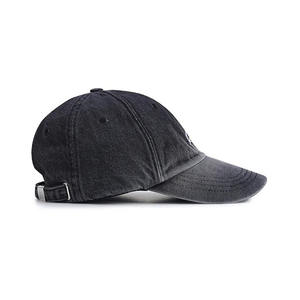 Conception d'usine de casquettes de baseball élégantes, brodées et effet délavé, et de casquettes de baseball en jean personnalisées - Product Image 3