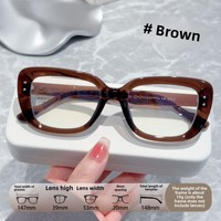 Lunettes à monture œil de chat style GM anti-lumière bleue Personnalisées Fashion Design Solid Pattern Diamond pour Hommes Femmes Mixte Lot