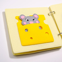 Livre d'activités en feutre éducatif personnalisé pour les tout-petits et les enfants d'âge préscolaire - Montessori Little Animal House Busy Quiet Book personnalisé