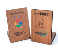 Carte de contrôle d'accès NFC en bois NTAG215 13,56 MHz pour l'authentification mobile par contact
