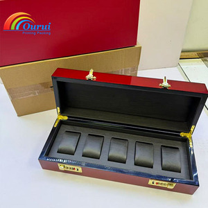 Boîte à montres en bois à 5 emplacements, directement de l'usine, organisateur de montres de luxe, boîte à montres de marque verte et rouge célèbre, logo personnalisé disponible - Product Image 1