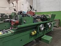 MQ8260A * 1800 MM vilebrequin meuleuse vilebrequin rectifieuse automobile vilebrequin rectifieuse longueur de travail1800 mm