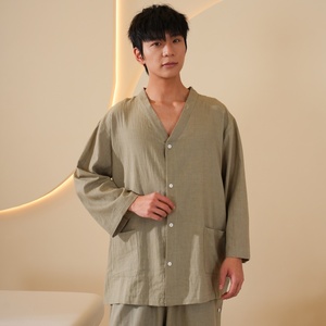 Traje de Moxibustión Verde para Hombre, Ropa de <span class=keywords><strong>Masaje</strong></span> con Abertura Delantera y Trasera, Tallas Grandes, para Pedicura, Limpieza de Oídos, Ventosas y Gua Sha - Product Image 2