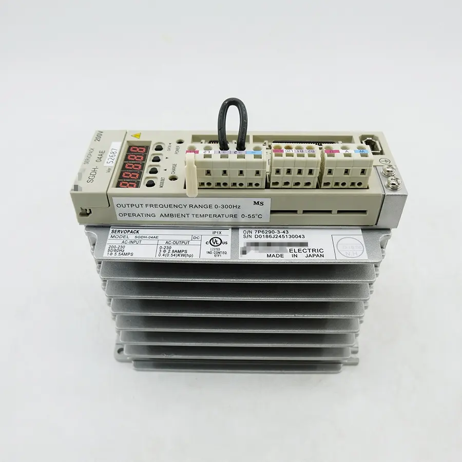 야스카와 서보 팩 SGDH AC 서보 드라이브 앰프 400W SGDH-04AE