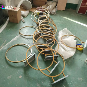 Wholesale Gold Flower Rack for Weddings Luxury High Quality Smooth Display Stand for Events Decor - Product Image 6