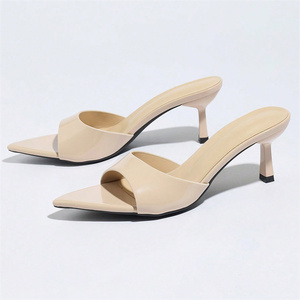 Mules en cuir verni pour femmes, talons aiguilles, bout pointu, à enfiler, sandales d'été sexy, chaussures habillées pour le bureau et les soirées - Product Image 3
