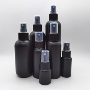 250ml Onça HDPE Plástico Vazio Recarregável Matte Black Mist <span class=keywords><strong>Spray</strong></span> Garrafa com Black Ribbed Fine Mist Pump <span class=keywords><strong>Spray</strong></span> Caps - Product Image 3