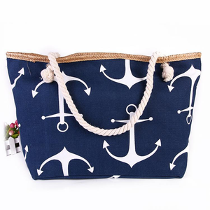 Sac de plage personnalisé écologique et tendance en matériaux recyclés, avec deux poignées, fermeture éclair, réutilisable, durable, idéal pour souvenir ou promotion - Product Image 2