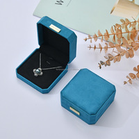 Großhandel FENFEN YUANJIAO Achteckige Grün-Blaue Maßgefertigte Schmuckbox Samt-Set Ringverpackungsboxen für Lange Armbänder und Halsketten