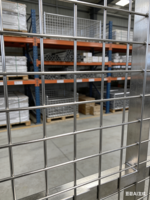 Grille de protection en fil de fer soudé avec mailles en acier inoxydable pour la sécurité des écrans