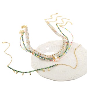 Collar de Piedras Naturales Estilo Europeo Americano, Gargantilla de Piedra Lunar, Collar de Perlas de Agua Dulce en Capas, Diseño de Moda Urbana - Product Image 3