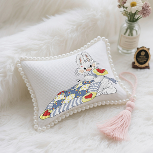 NKF Aiguille Pricker Mignon <span class=keywords><strong>Petit</strong></span> <span class=keywords><strong>Lapin</strong></span> Personnalisé Vente en Gros Usine Kits <span class=keywords><strong>de</strong></span> Broderie en Vrac pour les Détaillants Franchisés Kit <span class=keywords><strong>de</strong></span> <span class=keywords><strong>Point</strong></span> <span class=keywords><strong>de</strong></span> <span class=keywords><strong>Croix</strong></span> - Product Image 1