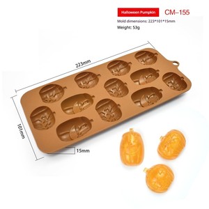 Moules en silicone pour chocolat aux couleurs vives orange et noir pour Halloween, parfaits pour les cadeaux de fête et les bonbons ou des farces - Product Image 3