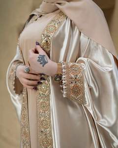 2025 U.CHIC Advanced Sense Design Vintage robe musulmane deux pièces en vrac avec décoration de cochon à l'envers grande taille pour l'été - Product Image 3