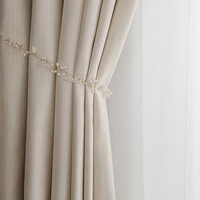 100% Polyester Soie Lisse Isolation Thermique Blackout Fenêtre Rideaux Lourd Tissé Premium Rideau Tissu Teint Noir Couleur