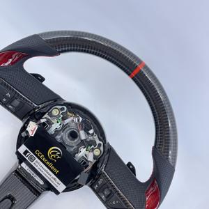 CCExcellent Volant en fibre de carbone personnalisé, design sportif de luxe avec LED en cuir perforé et point rouge pour <span class=keywords><strong>Camaro</strong></span> SS - Product Image 6