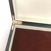 Boîte cadeau multi-usages en bois à motif noyer noir pour téléphones portables et articles de luxe, personnalisable avec logo