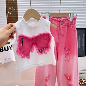 Completi estivi casual in denim traspirante a due pezzi per bambine di età media/grande, senza maniche, design strappato, poliestere/cotone - Product Image 3