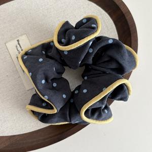 Coletero de Tela Elástica de Alta Calidad para Mujer, Estilo Coreano, Color Negro con Borde de Hongo Negro - Product Image 5