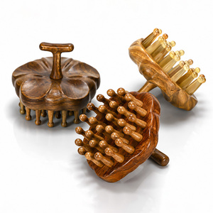 Peigne de massage ergonomique en bois de santal en forme de dauphin, directement de l'usine, pour le cuir chevelu, le visage et le corps, Gua Sha - Product Image 2