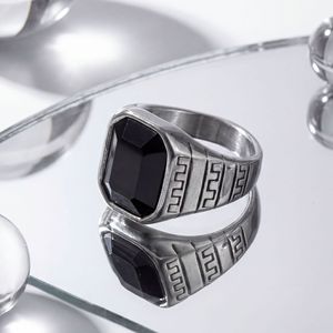 KARRY Vintage 925 Sterling Silber Kristall Strass Klassischer Radiant-Schliff Pavé-Fassung Stilvoller Edelstein Herren Jubiläumsring - Product Image 4