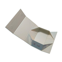 Coffret Cadeau Magnétique Rigide Haut de Gamme de Luxe avec Ruban pour Noël, Nouvel An, Mariages, Anniversaires, Emballage Personnalisable pour Fourrures et Chaussettes