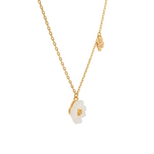 Collar con Colgante de Trébol de Cuatro Hojas de Plata de Ley 925 Clásico de Gemnel, Chapado en Oro con Madreperla - Product Image 6