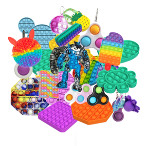 Nouveaux produits phares 2022 : Jouet simple arc-en-ciel Pop Push Bubble, populaire jouet anti-stress - Product Image 6