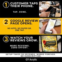 Soporte de acrílico para código QR de reseñas de Google con tarjeta Zappy NFC y diseño portátil para restaurantes, salones, comercios y mostradores.