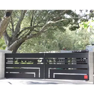 Pengangkat eksterior pengendali jarak jauh otomatis desain gerbang utama kecerdasan pintu garasi keamanan besi gerbang jalan masuk utama