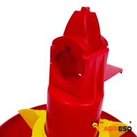 Système d'alimentation automatique de type Plasson pour élevages de poulets reproducteurs - Équipement avicole
