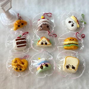 ของเล่นบีบซิลิโคนรูปอาหารจิ๋วสไตล์เสี่ยวหงชู ซีรีส์จำลองอาหาร  รับทำโลโก้  ของเล่นน่ารักคุณภาพสูง ช่วยคลายเครียด - Product Image 2