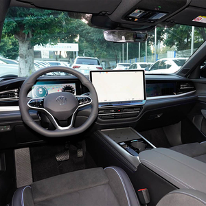 ขายตรงรถยนต์ V W 26 Pas-sat Pro 380TSI Dragon Edition FF ระบบควบคุมความเร็วอัตโนมัติเต็มรูปแบบ พวงมาลัยซ้าย 4 ประตู 5 ที่นั่ง ซีดาน - Product Image 5