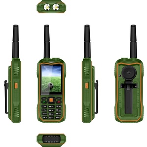 Walkie Talkie Inalámbrico Multifuncional de Alta Calidad de 2.8 Pulgadas con Banco de Energía y Teléfono Móvil B21 - Product Image 4